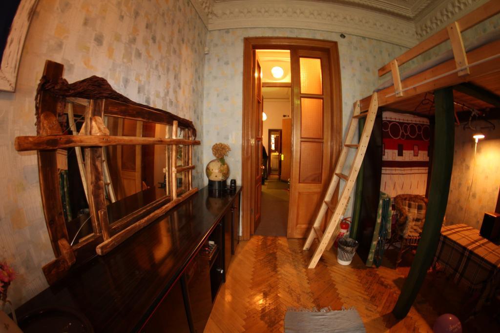 Roots Kiev Hostel Номер фото