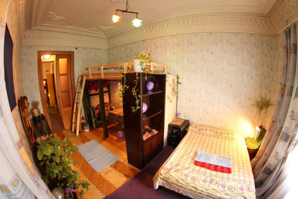 Roots Kiev Hostel Номер фото