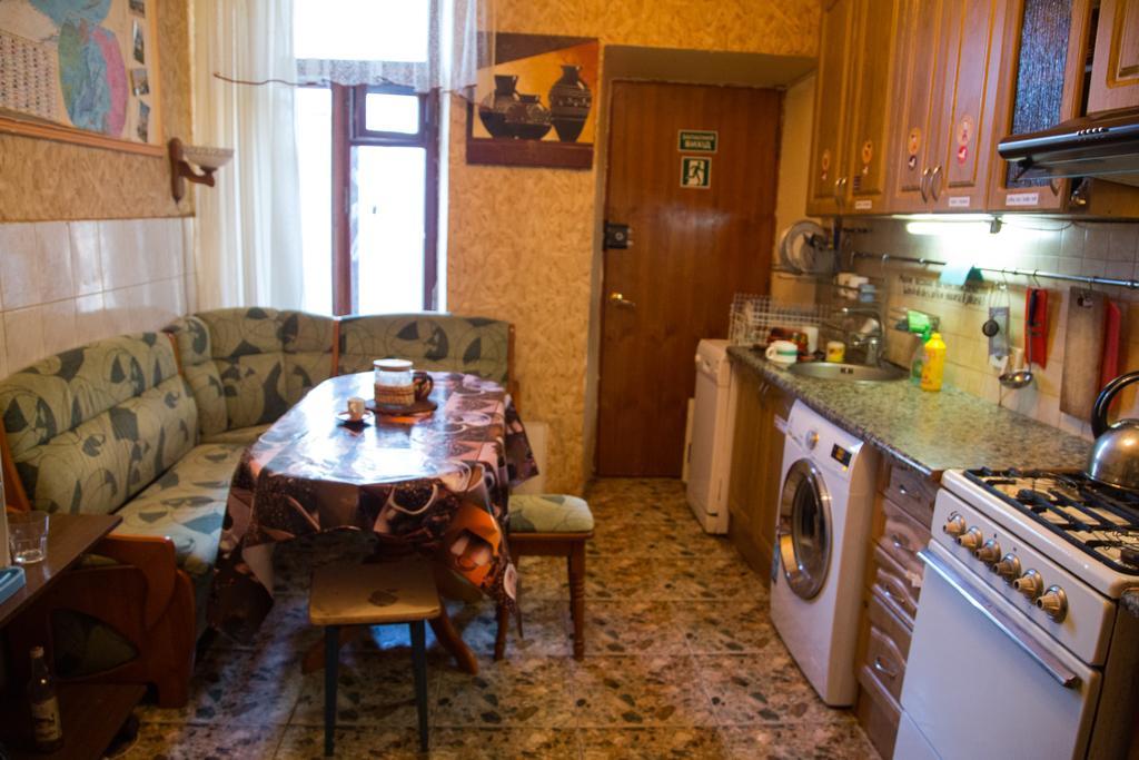 Roots Kiev Hostel Номер фото