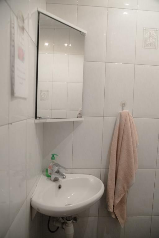 Roots Kiev Hostel Номер фото